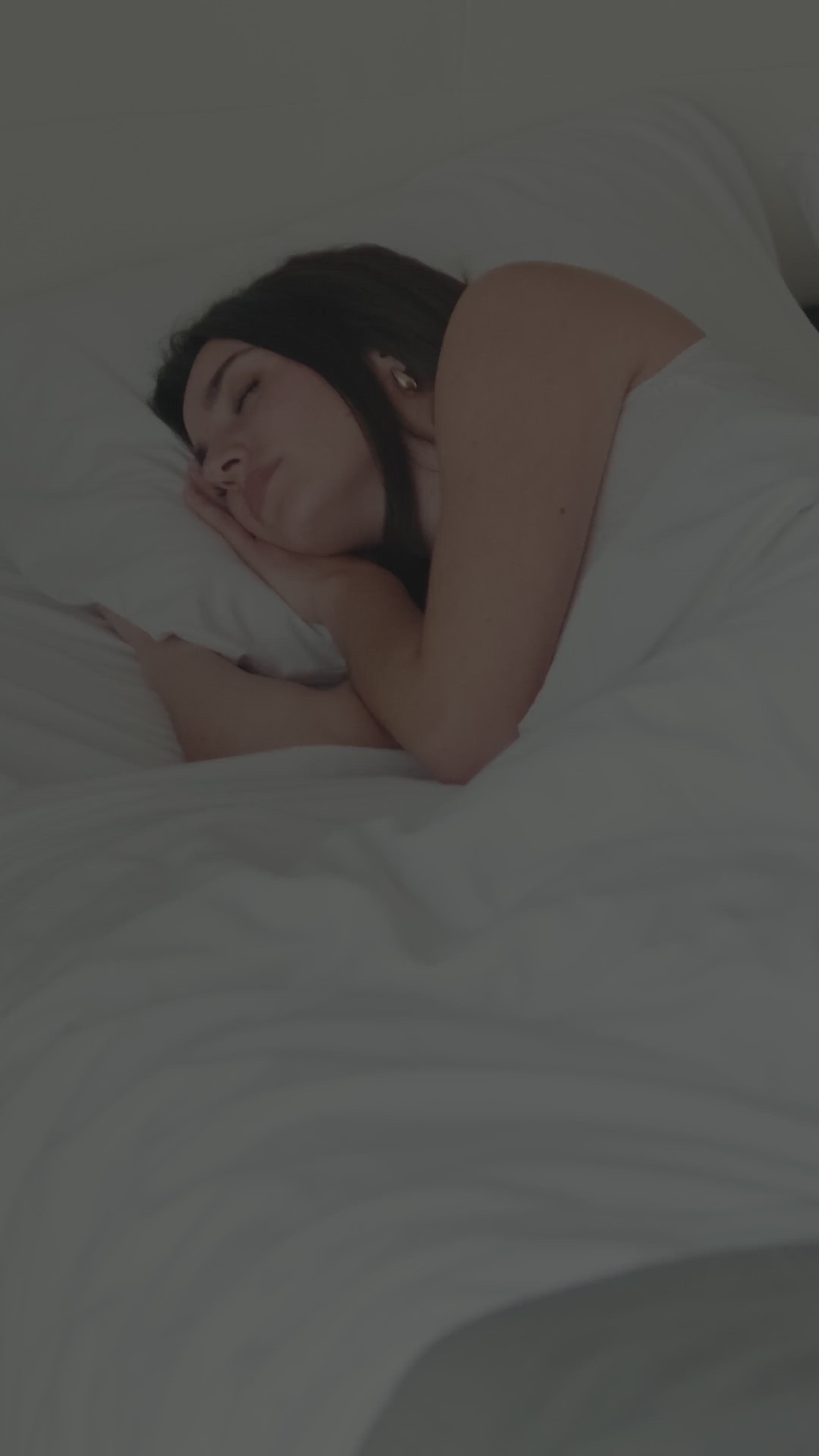 加载视频：